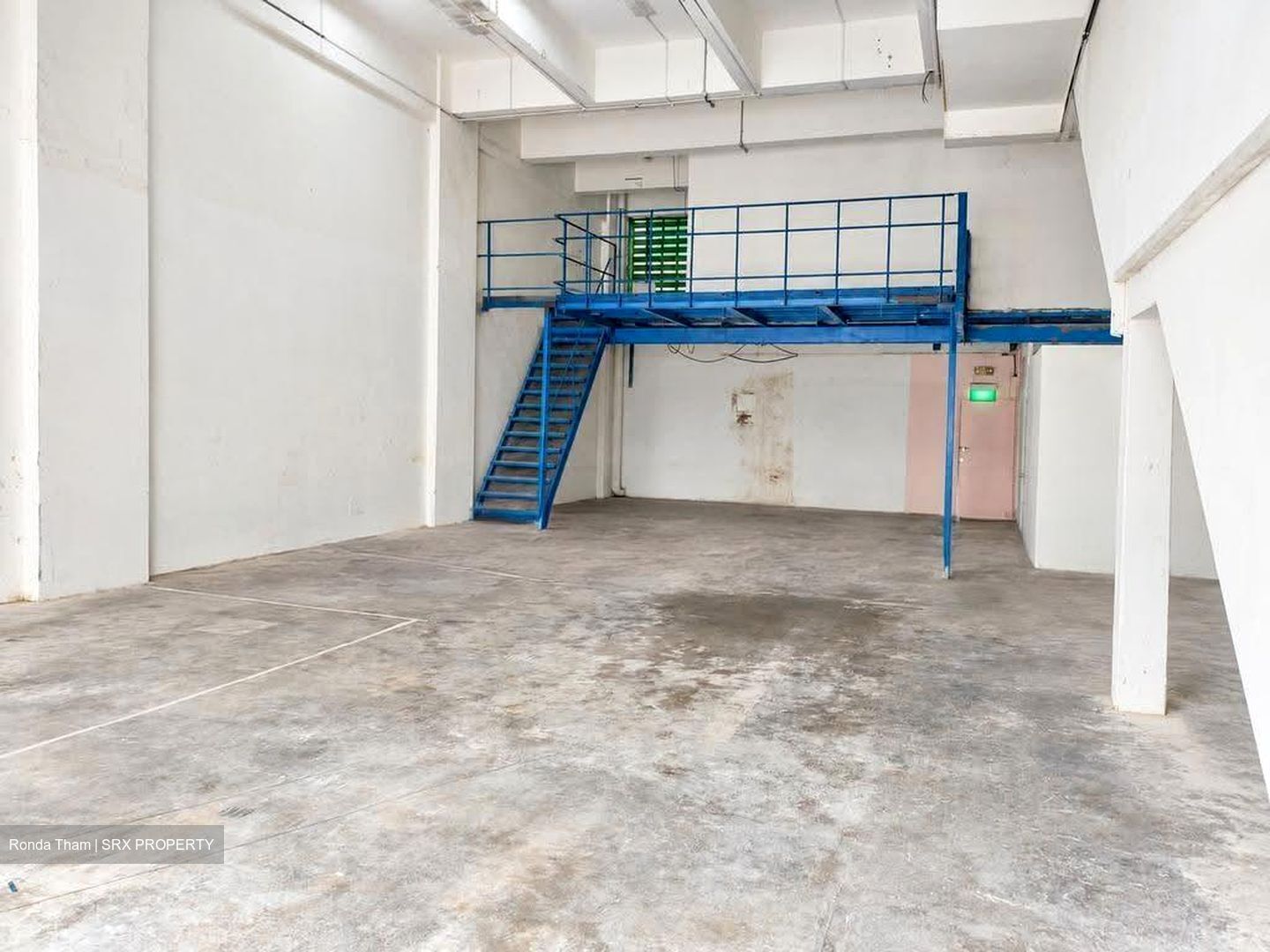 Civic Terrace Warehouse (D14), Factory #632986251